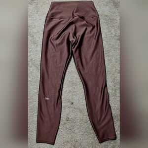 Womens ALO Yoga Airlift 7/8 leggings in espresso brown size Small